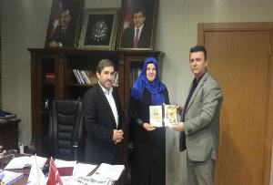 İHH Şube Başkanından plaket