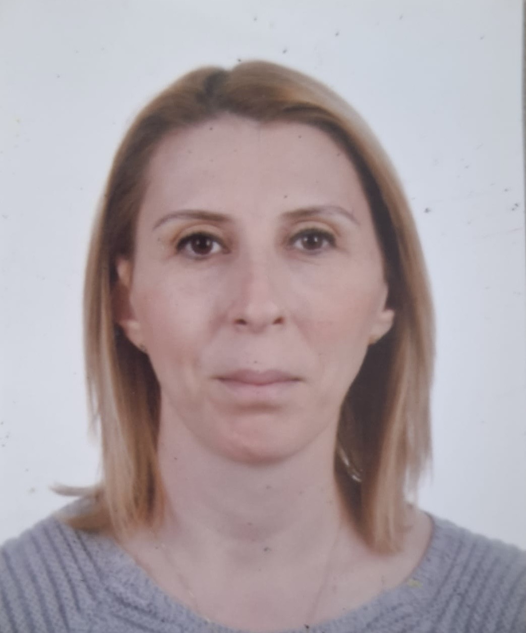 demet-kara
