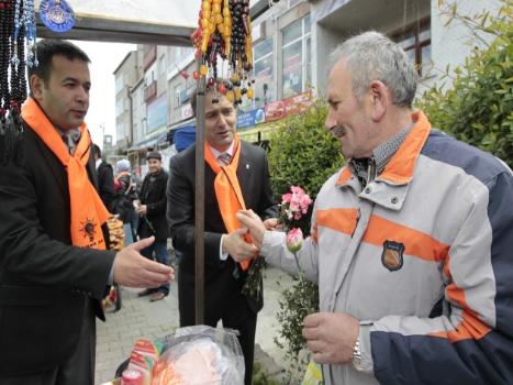 Eyüp Sultan’da Sevgi Yürüyüşü Milletvekili Adaylarına Çılgın Projeyi Sordular.