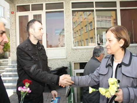 Düğmeciler’de Sevgi Seli...